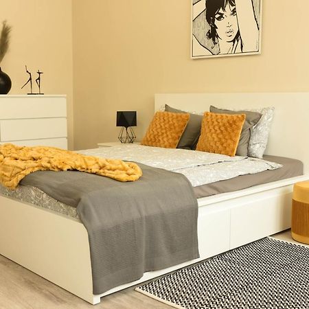 Apartament Studio Klasztorna Dzierżoniów المظهر الخارجي الصورة